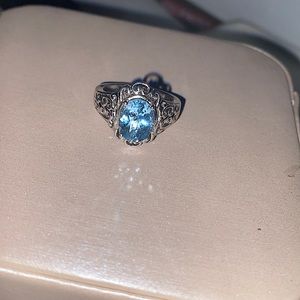 Size 7 sterling silver ring.